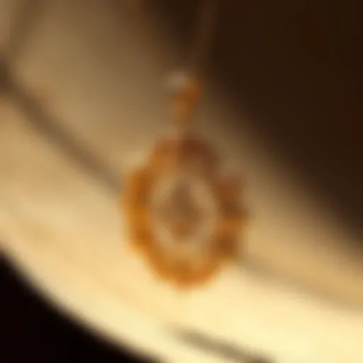 Elegant Jared gold pendant featuring intricate detailing